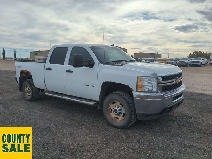 2013-chevrolet-silverado-2500hd-image-4