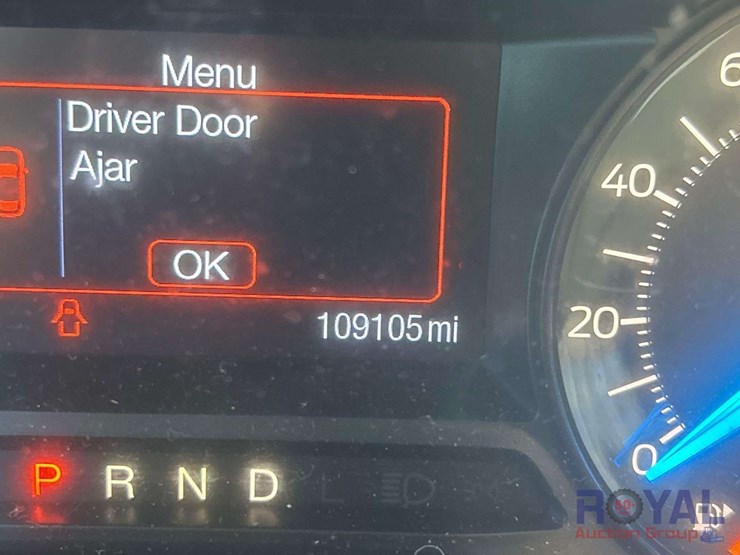2016-ford-explorer-image-6