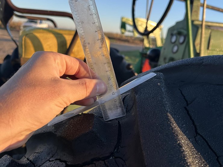 john-deere-70-image-20