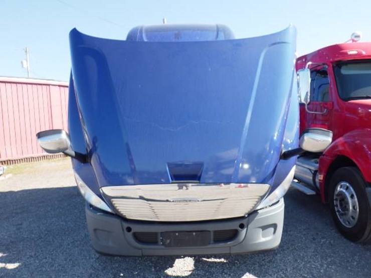 2016-freightliner-cascadia-125-evolution-image-18