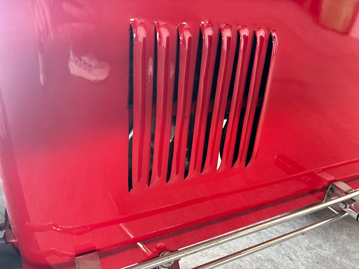 #225-•-1948-series-50-cushman-image-31