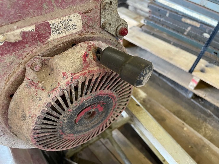 #1962-•-(5)-power-screed-sections-image-13
