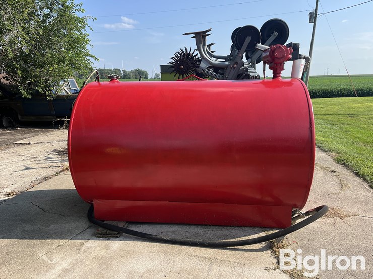 700a-diesel-tank-w/pump-image-4