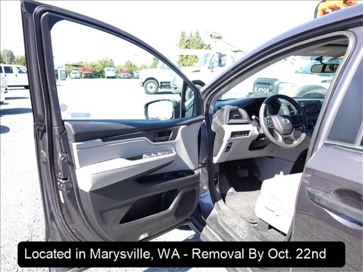 2018-honda-odyssey-image-3