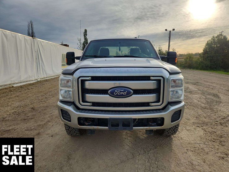 2014-ford-f350-image-24