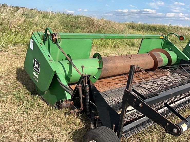 john-deere-12-image-2