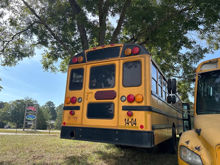 #407-•-2014-ic-corporation-pb105-bus-image-4