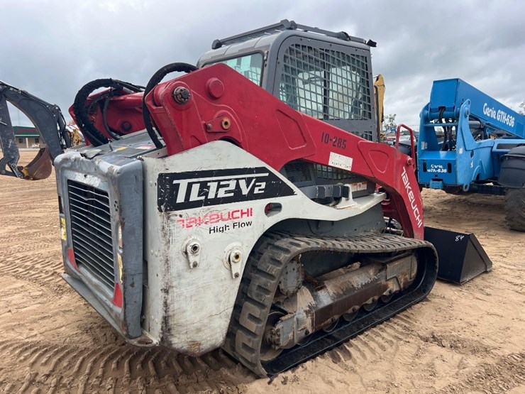 2020-takeuchi-tl12v2-image-4