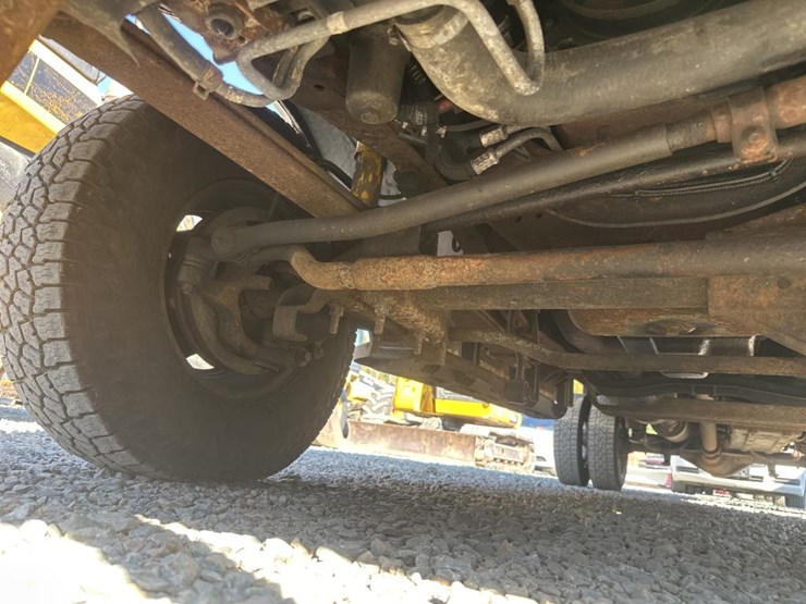 2004-ford-f350-image-43