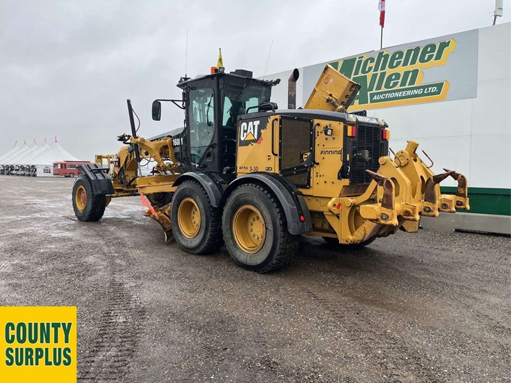 2015-caterpillar-160m-awd-image-24