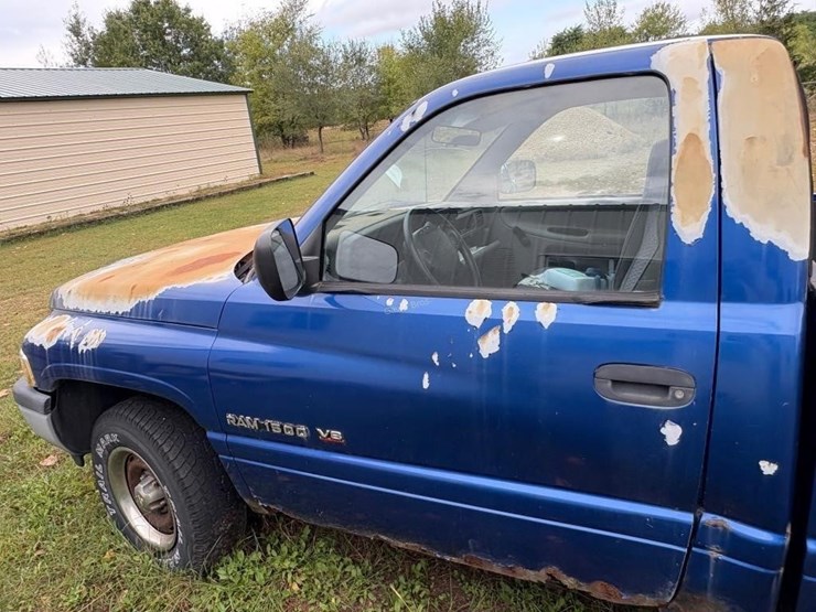 1995-dodge-ram-1500-image-8