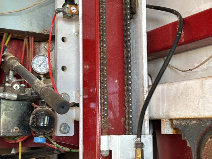 #125-•-2023-echo-45hd2-hydraulic-bandmill-image-31
