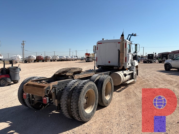 1999-mack-ch613-image-3