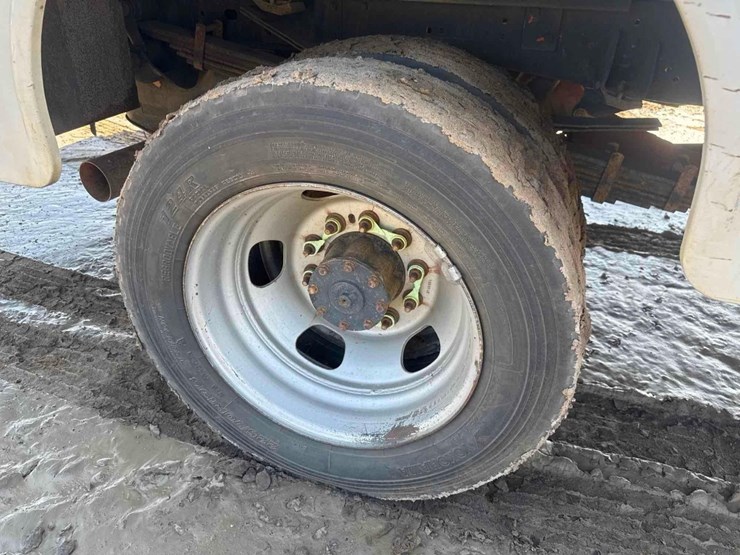 2019-dodge-ram-5500-image-12