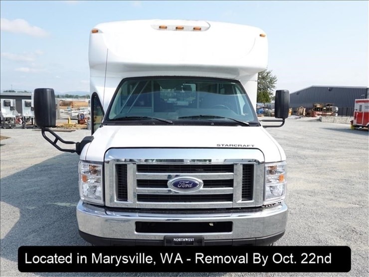 2020-ford-e350-image-15