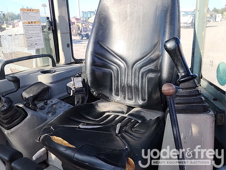 yanmar-vio55-5b-image-24
