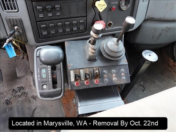 2007-international-durastar-4400-image-12