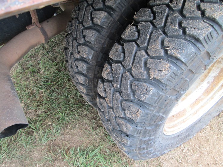 2017-ford-f350-xl-image-15