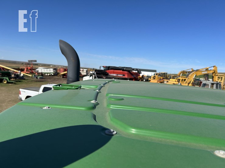 2016-john-deere-9620rx-image-77