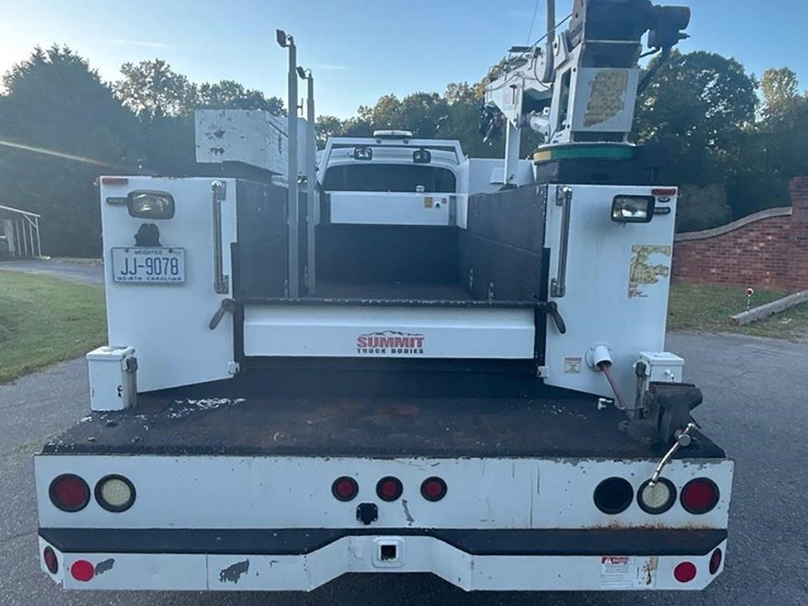 2009-gmc-topkick-c5500-image-22
