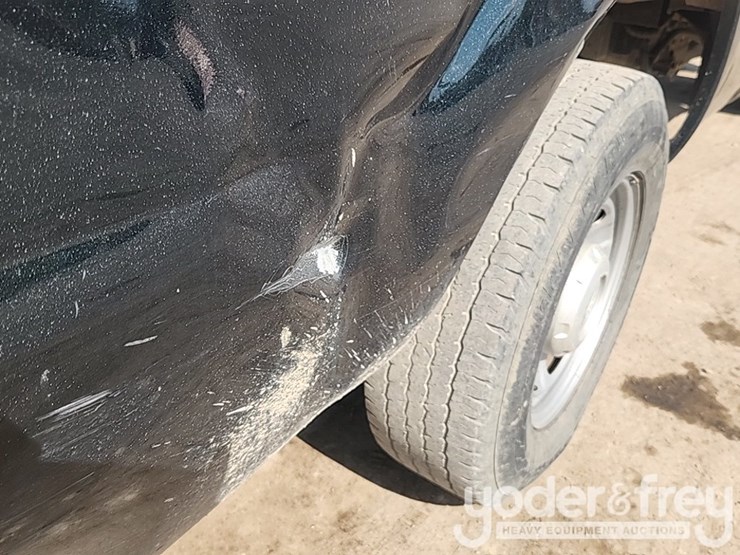 2015-ford-f250-xl-image-24