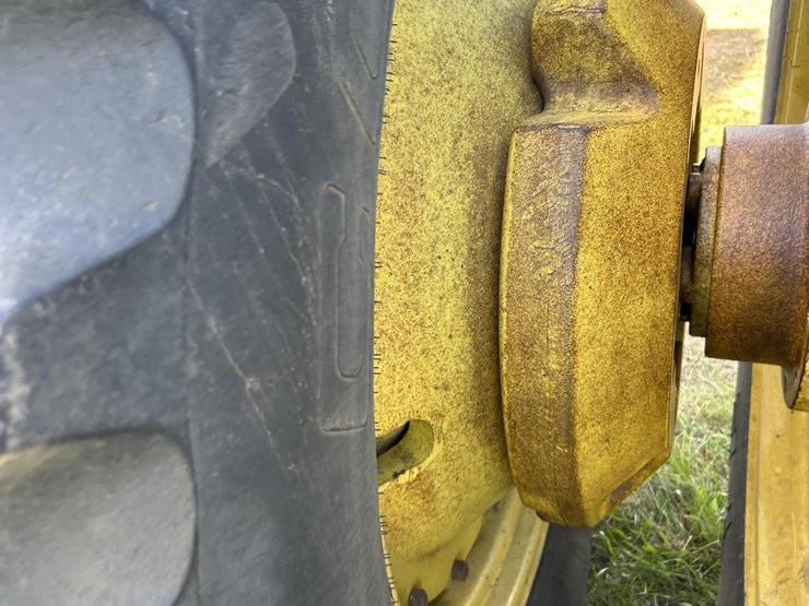 john-deere-4840-image-21