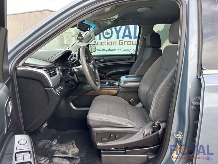 2016-chevrolet-tahoe-image-12