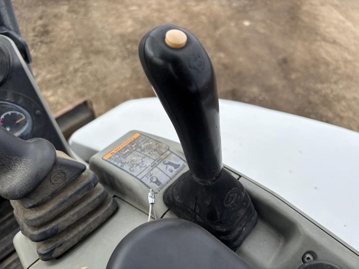 2017-bobcat-e35i-image-34