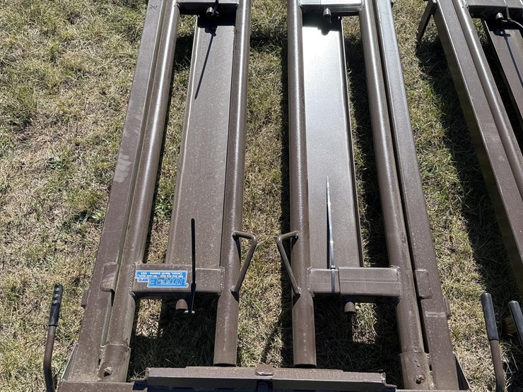 4x-tuff-e-self-catch-head-gates-image-15