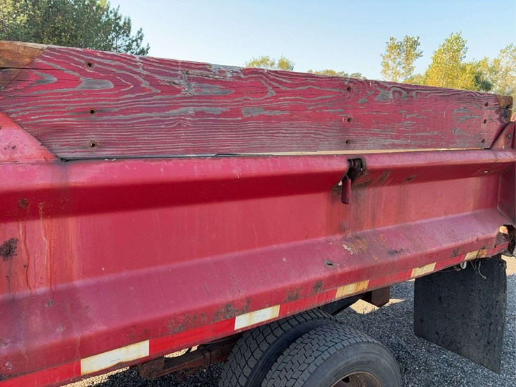 2008-ford-f550-image-10