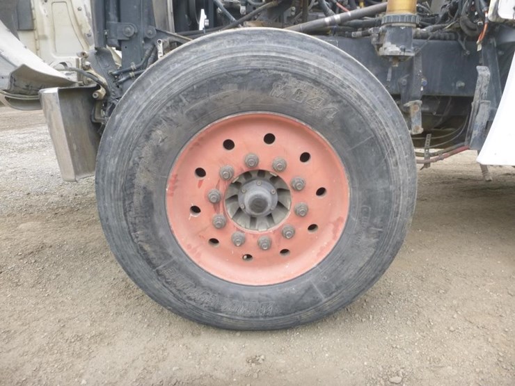 2012-peterbilt-389-image-20