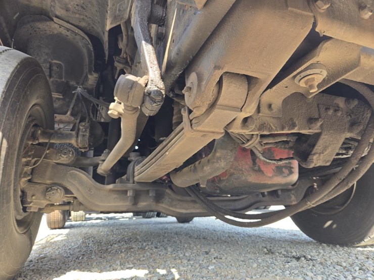 2005-mack-cl733-image-43