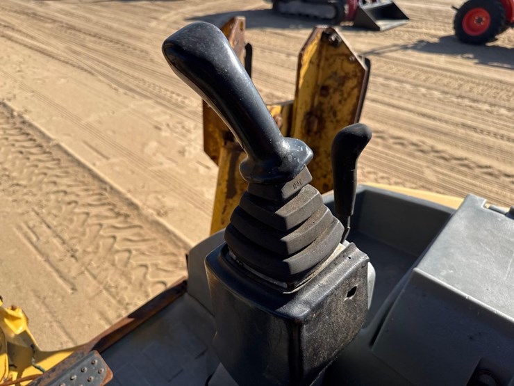 caterpillar-420d-it-image-32