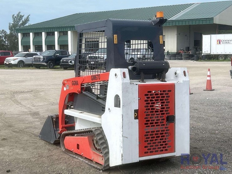 2025-ggma-gm670-compact-track-loader-skid-steer-image-4