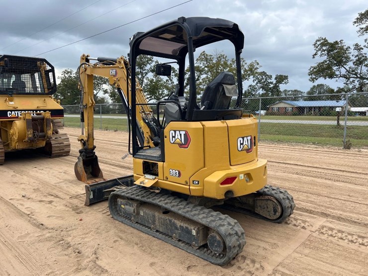 caterpillar-303-image-2
