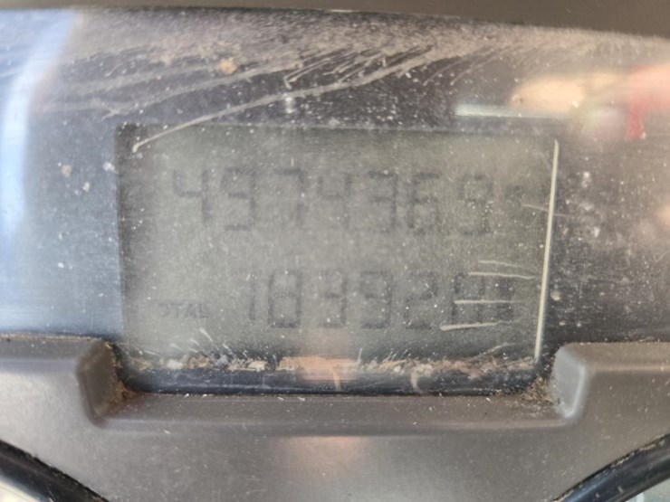2005-mack-cl733-image-66