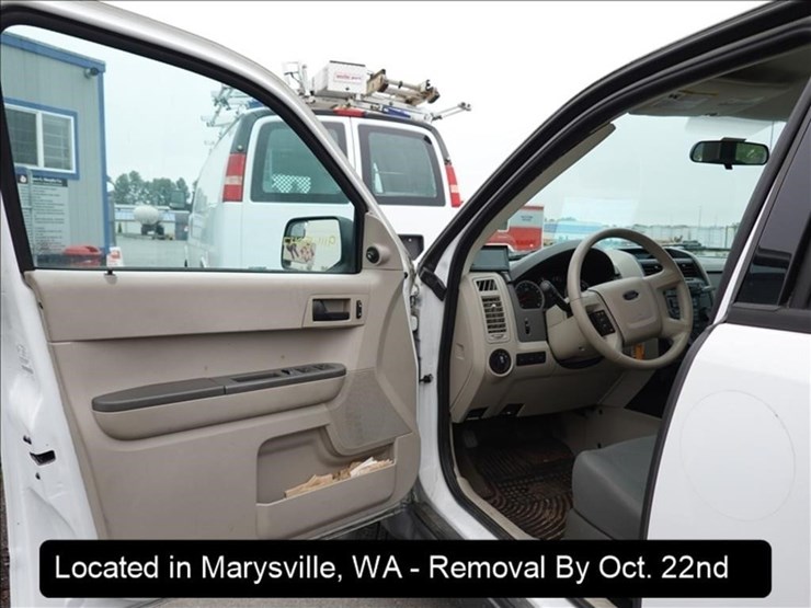 2012-ford-escape-image-3