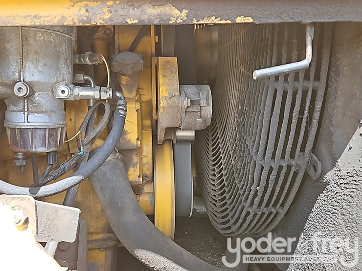 2003-deere-824j-image-24