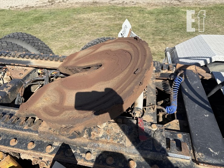 2009-kenworth-t800-image-11