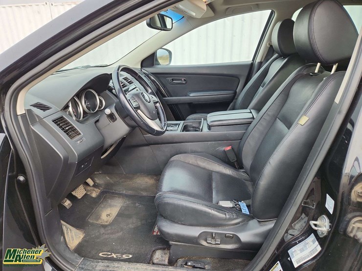 2014-mazda-cx9-image-15