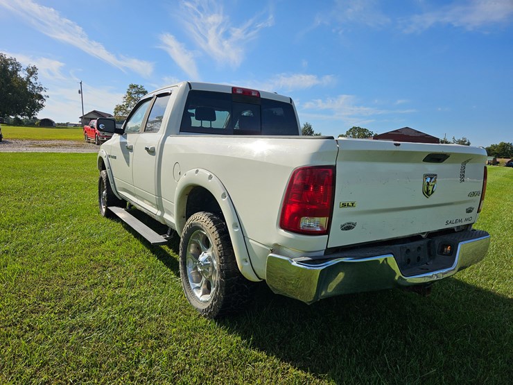 2009-dodge-ram-1500-image-11