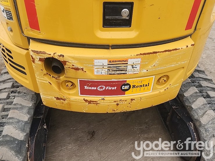 2021-deere-26g-image-9