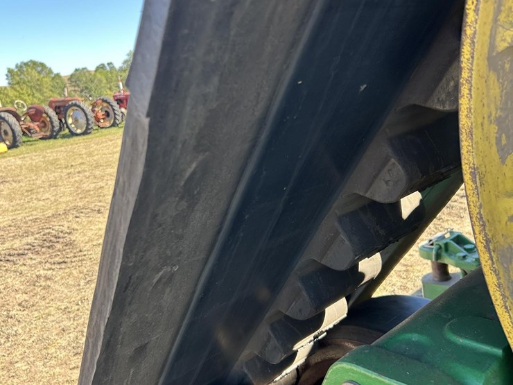 2016-john-deere-9620rx-image-45
