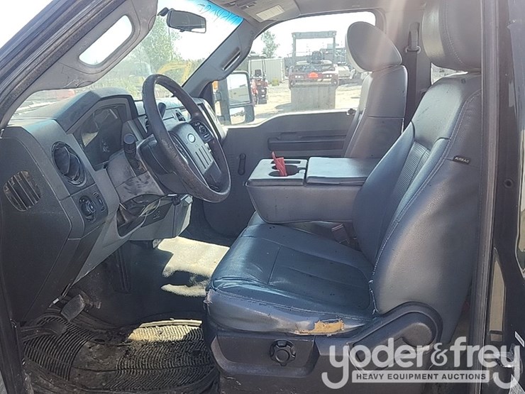 2015-ford-f250-xl-image-12