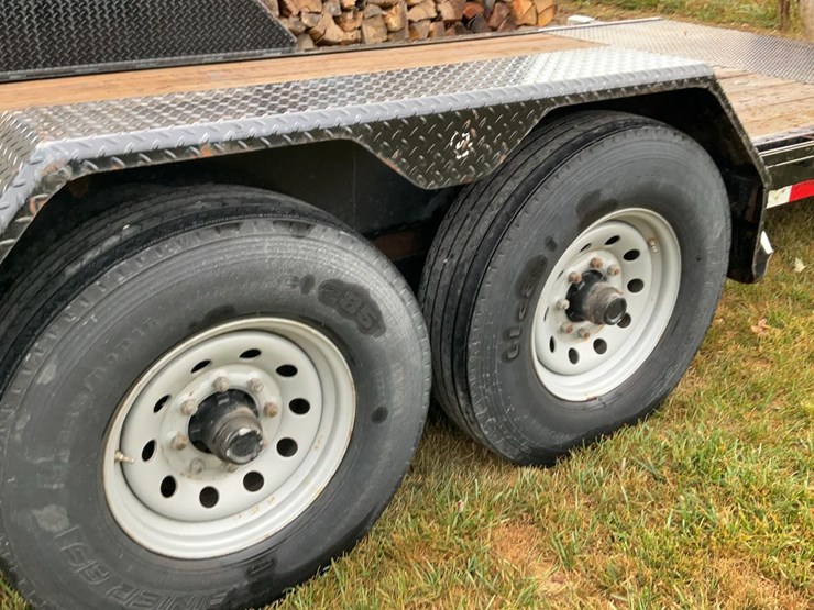 #151-•-2018-cornpro-tilt-deck-trailer-image-12