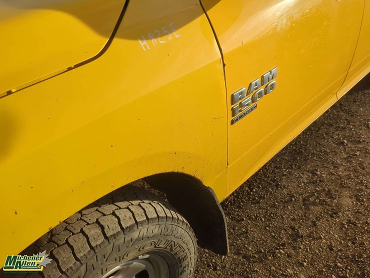 2019-ram-1500-classic-image-51