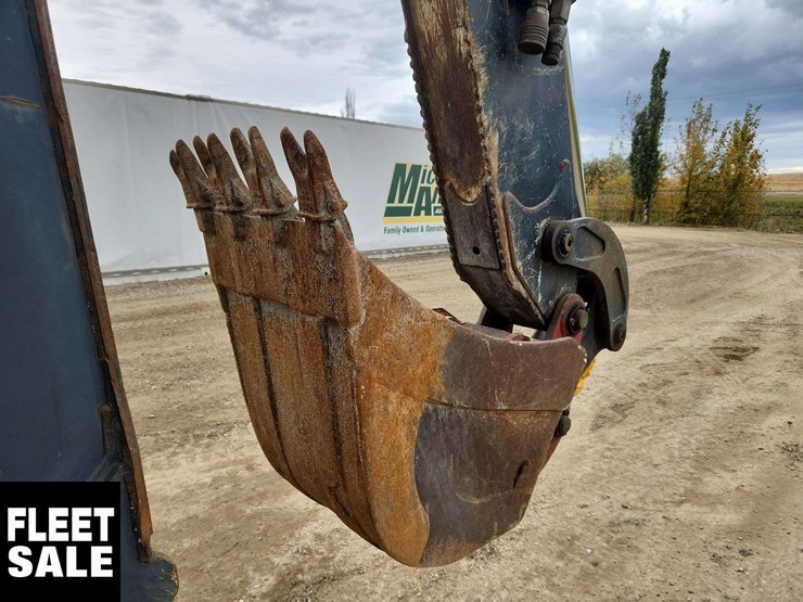 2014-deere-410k-image-27