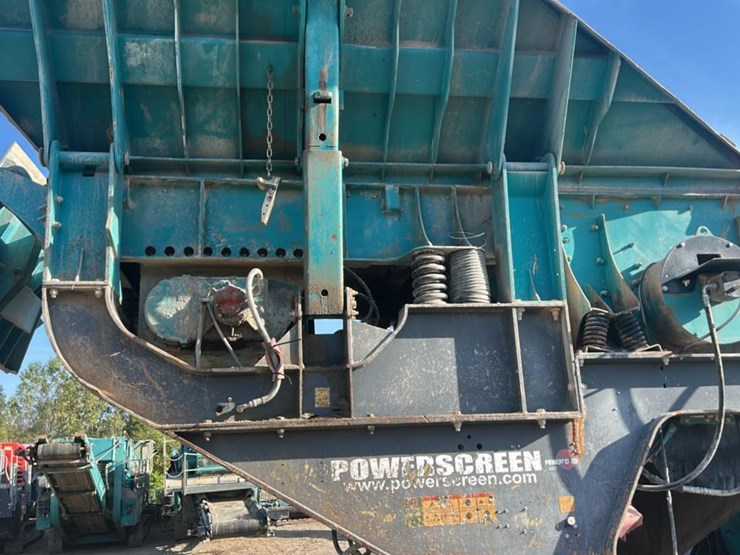 #119-•-2017-powerscreen-trakpactor-500-horizontal-impact-crusher-image-35