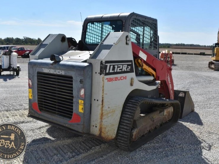 2020-takeuchi-tl12r2-image-24