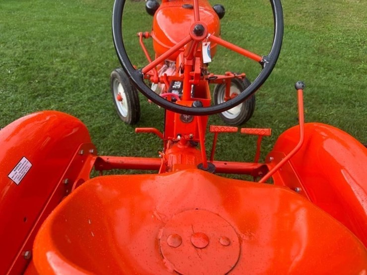 allis-chalmers-ca-tractor-image-11
